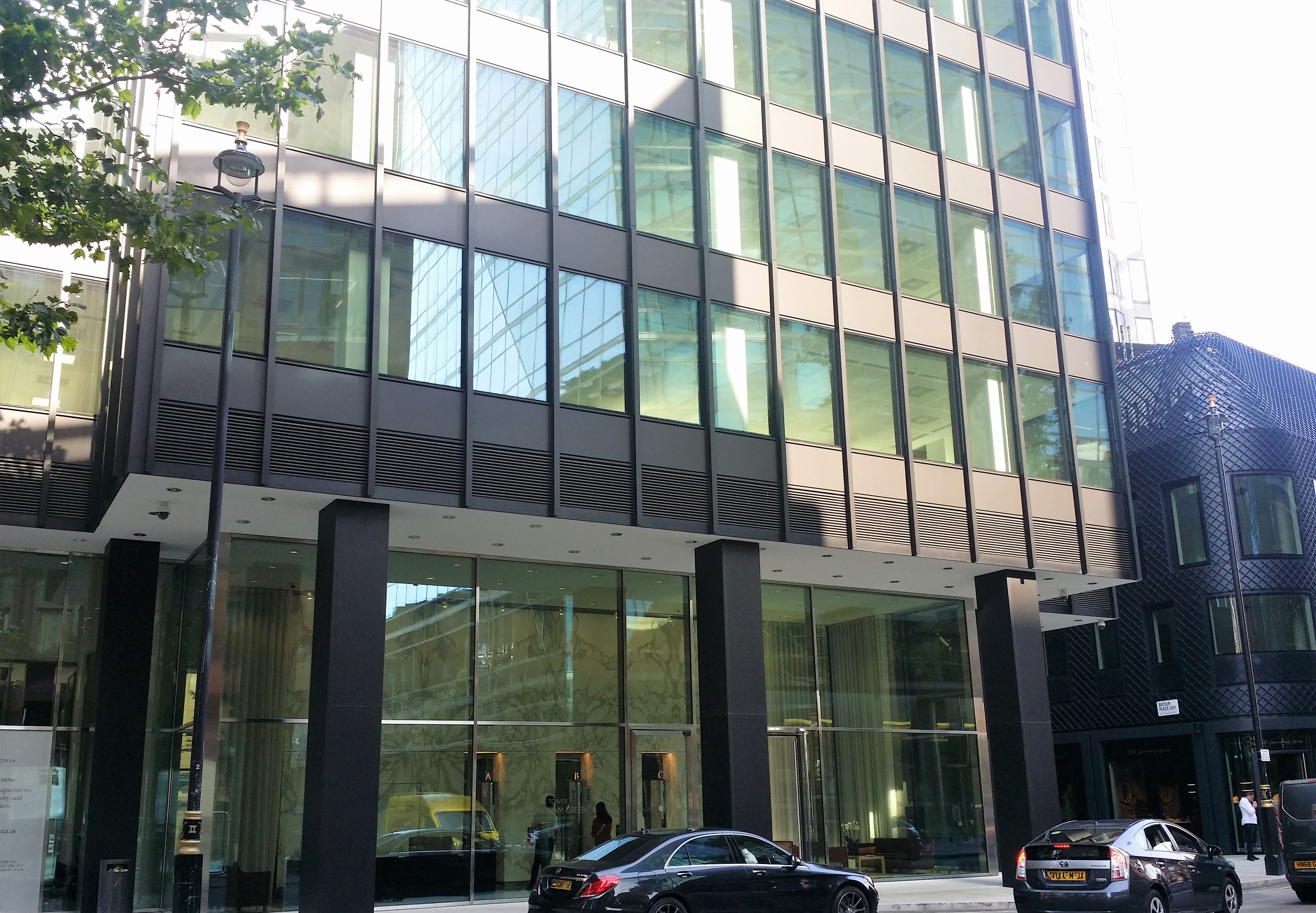 60 Buckingham Gate, Westminster, London