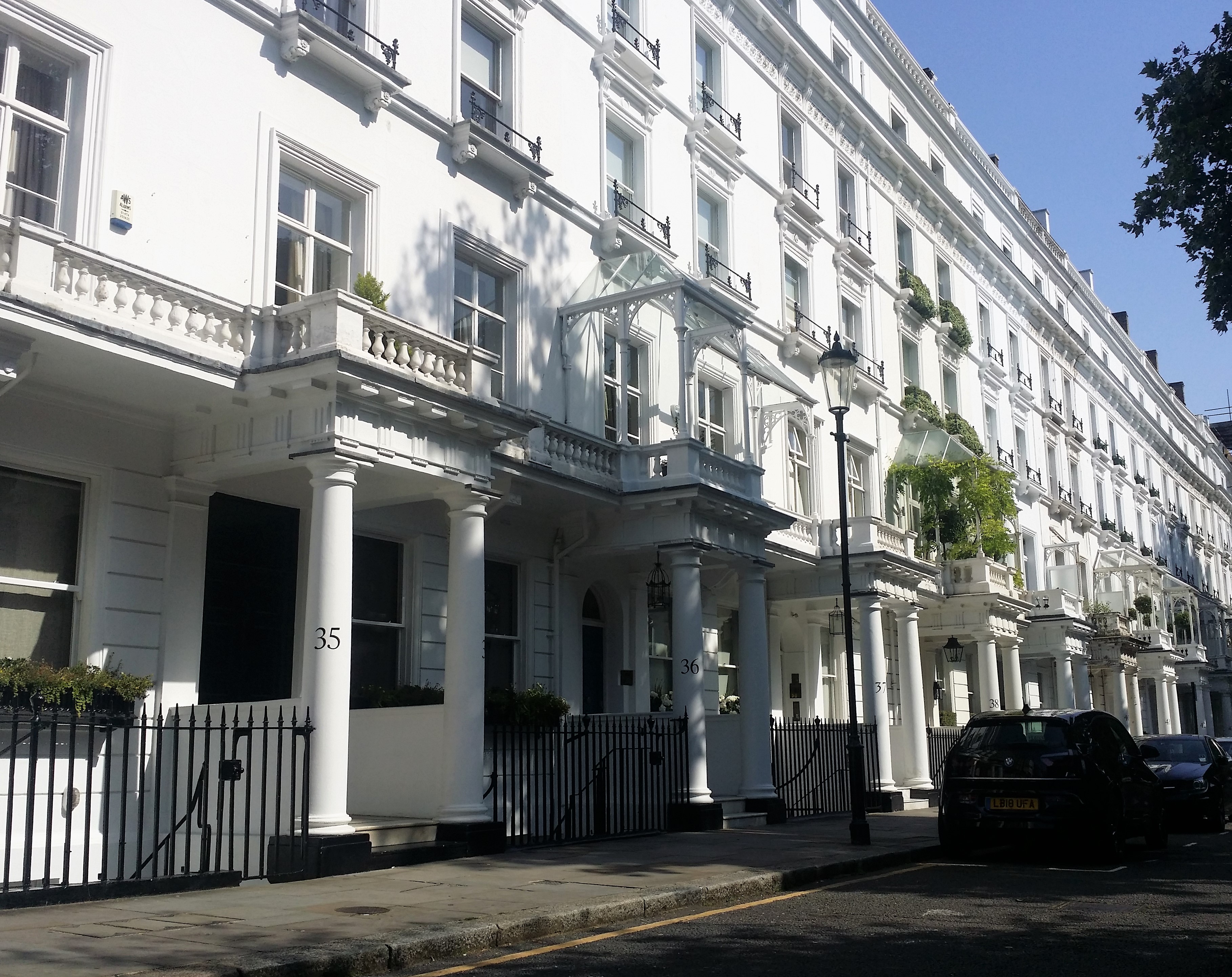 Cadogan Pl, Belgravia, London